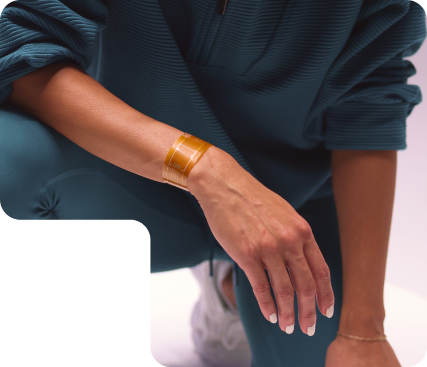 Woman wearing wearable technology on her right wrist